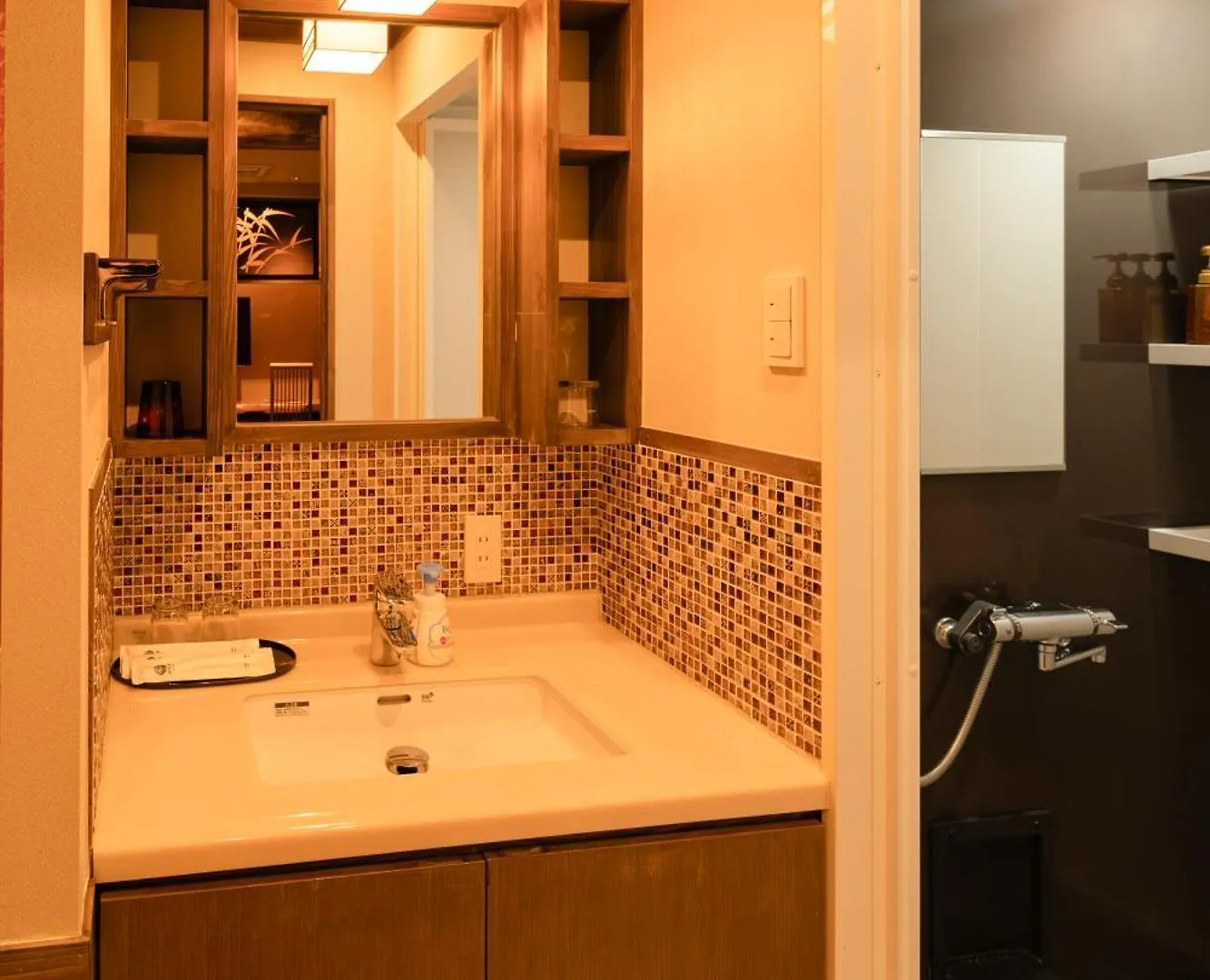 都電屋 Todenhotel Tōkyō Hotel