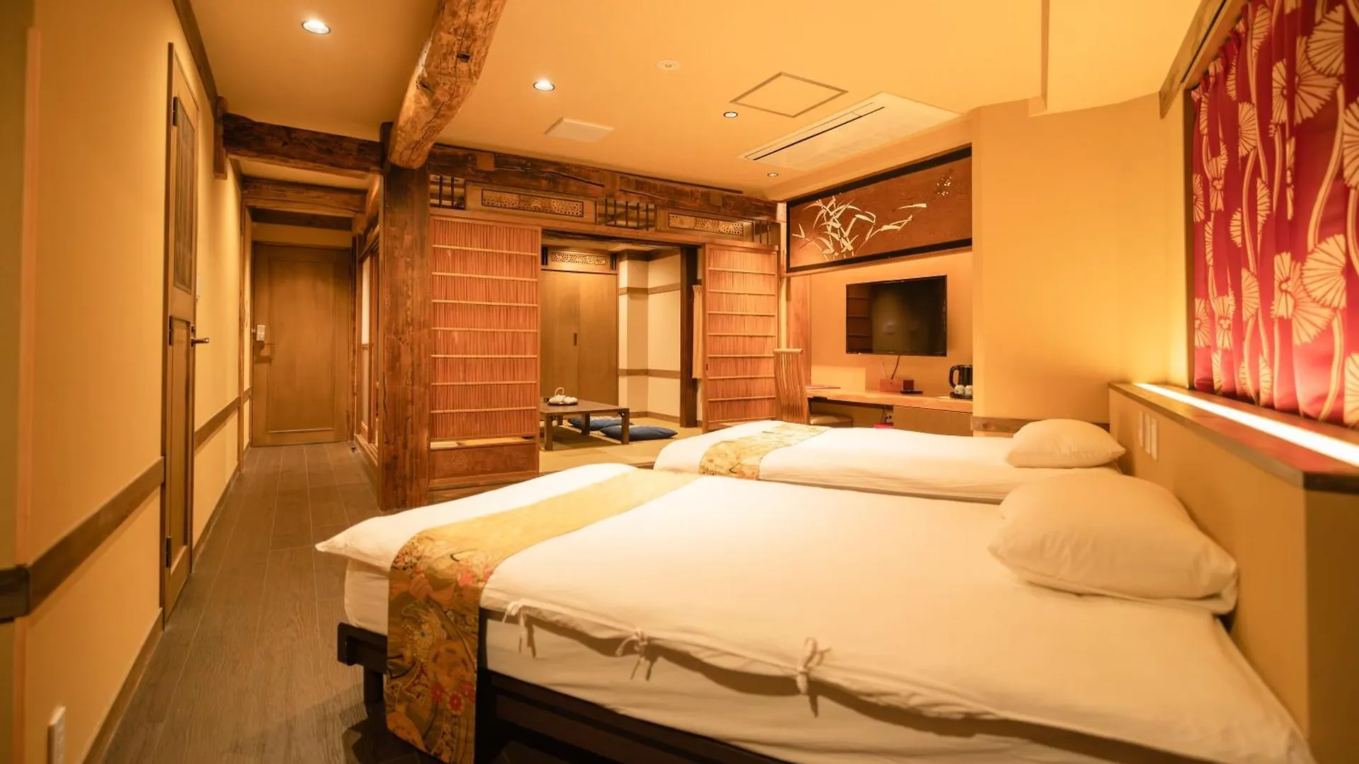 都電屋 Todenhotel Tokio